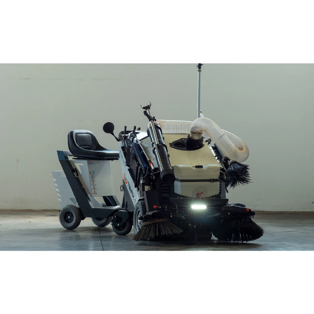 Máquina de Varrer Rua Maxwind frente